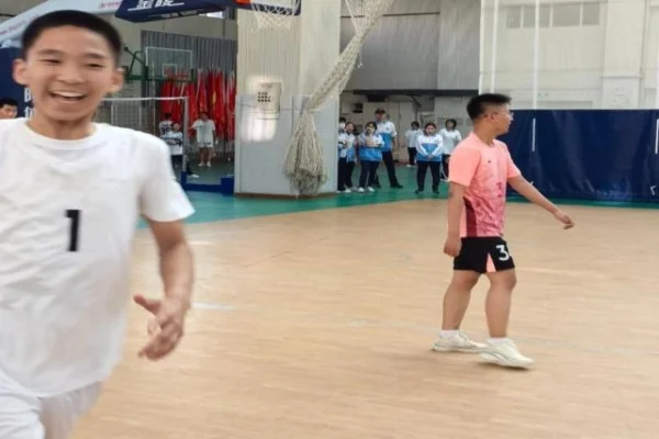 马龙退役后在教练组任职对国乒男队新老交替的影响分析